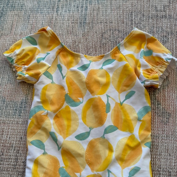 Carter's 2-Piece Lemon Swimsuit Set Size 5T - Picture 2 of 4